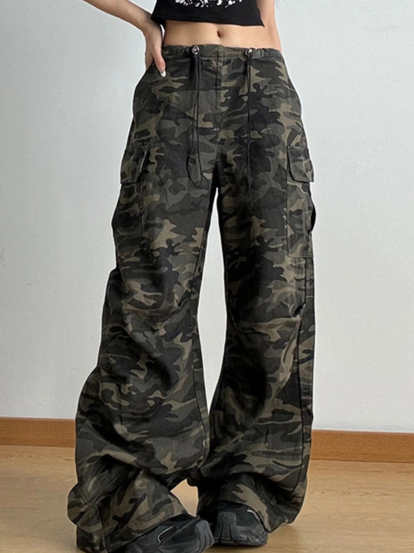 Drawstring Camouflage Cargo Wide Leg Jeans