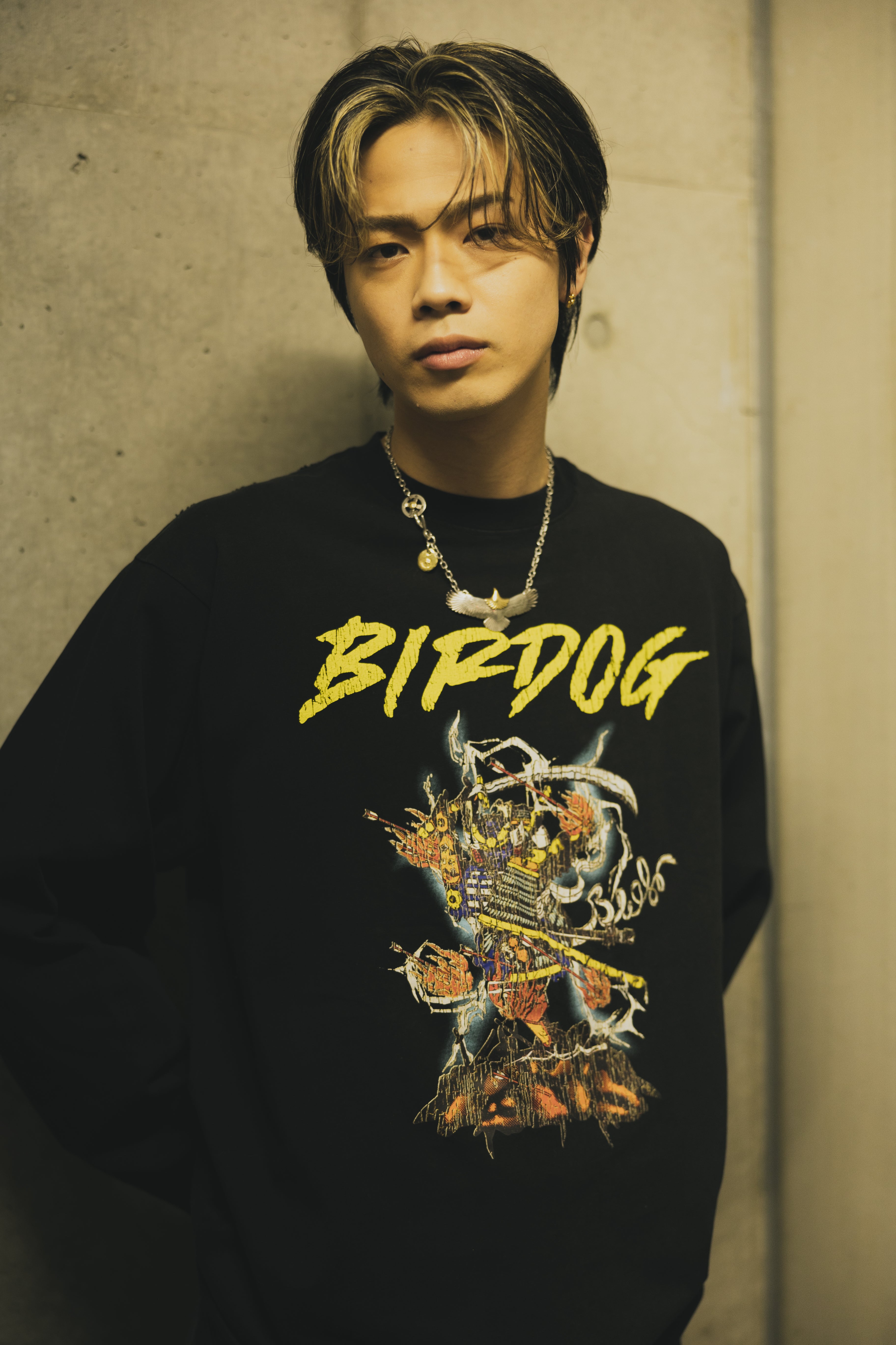 com. × Birdog 3million Band T-shirts