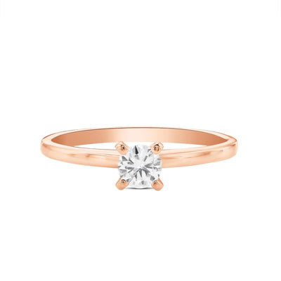 Lab Grown Layla Brilliant Round Engagement Ring