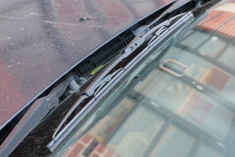 windscreen wiper close up 