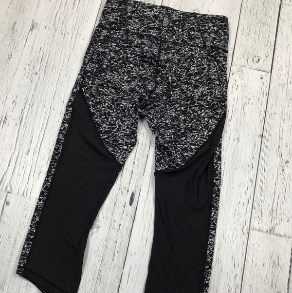 lululemon black grey printed leggings - Hers 10 – SproutzUturn