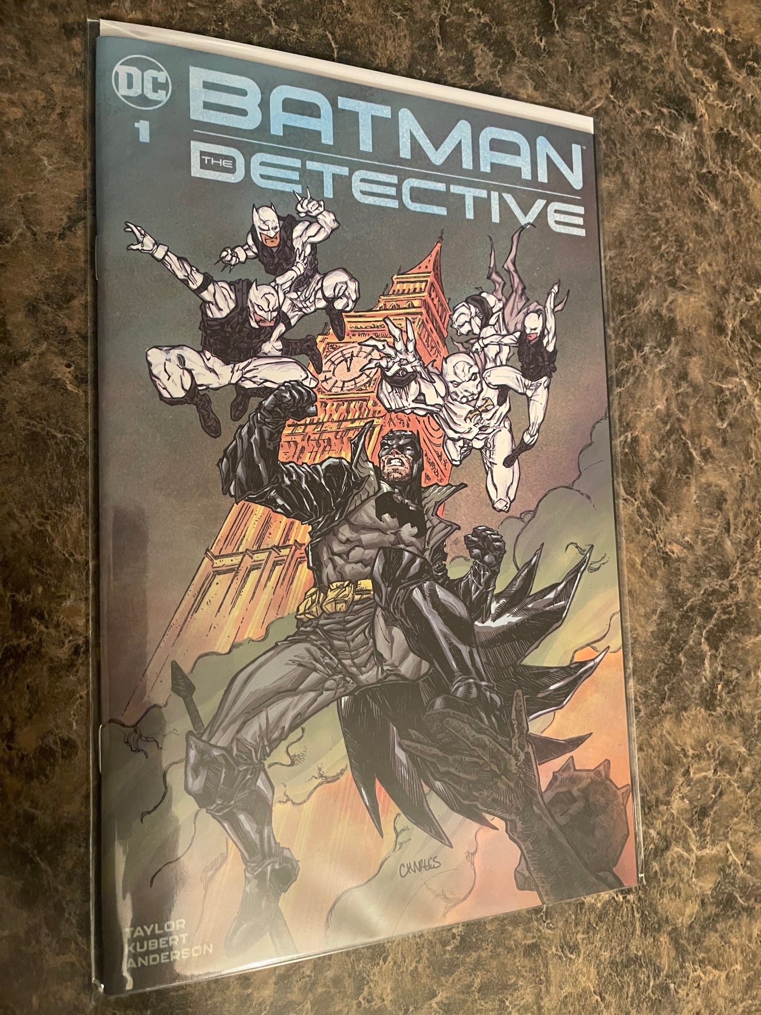 BATMAN THE DETECTIVE #1 (OF 6) WARP COMICS EXCLUSIVE KYLE CHARLES VAR –  Cosmic Otter Comics