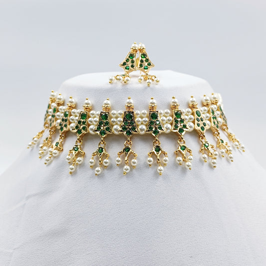 Traditional Green Stone Studded Kasturi Chinchpeti