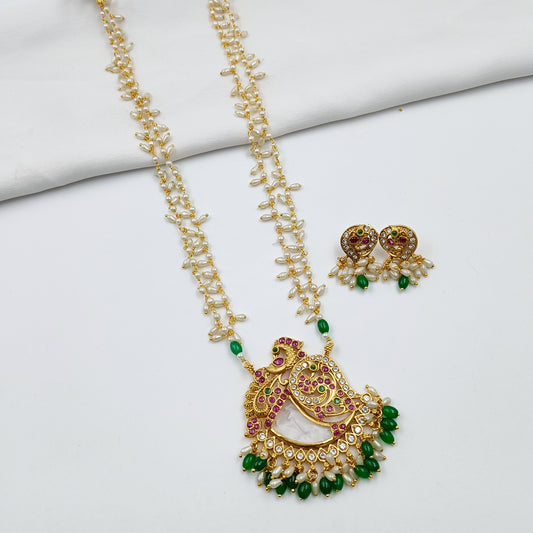 Appealing Peacock Designer Pearls Set