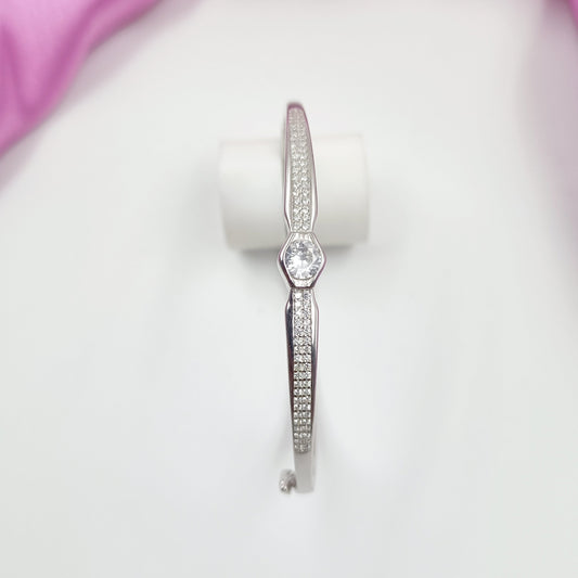 92.5 Silver Delicate Fancy Bracelet Shree Radhe Pearls