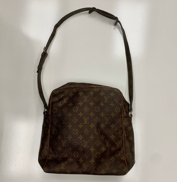 Louis Vuitton Mid  Natural Resource Department