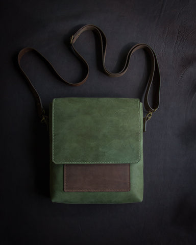 travel bag, green, brown, earth colors, hunting, leather