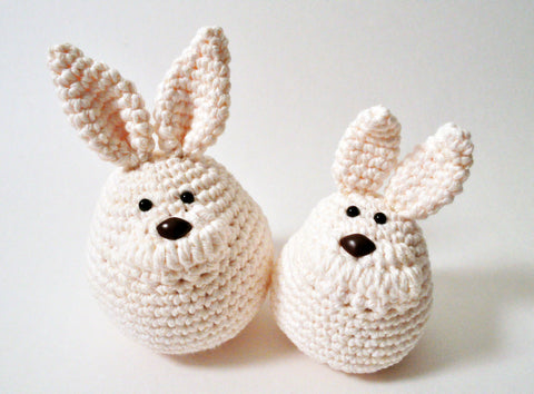 Free bunny crochet pattern by The Pudgy Rabbit