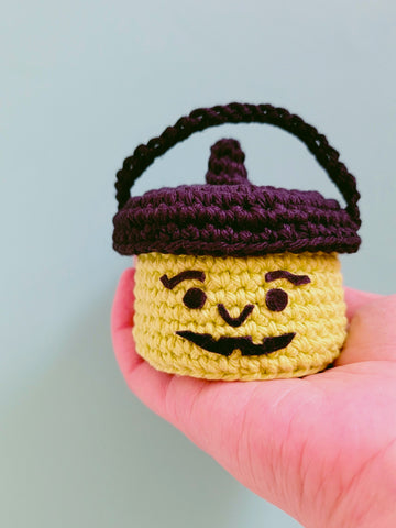 witch boo bucket crochet pattern by The Pudgy Rabbit