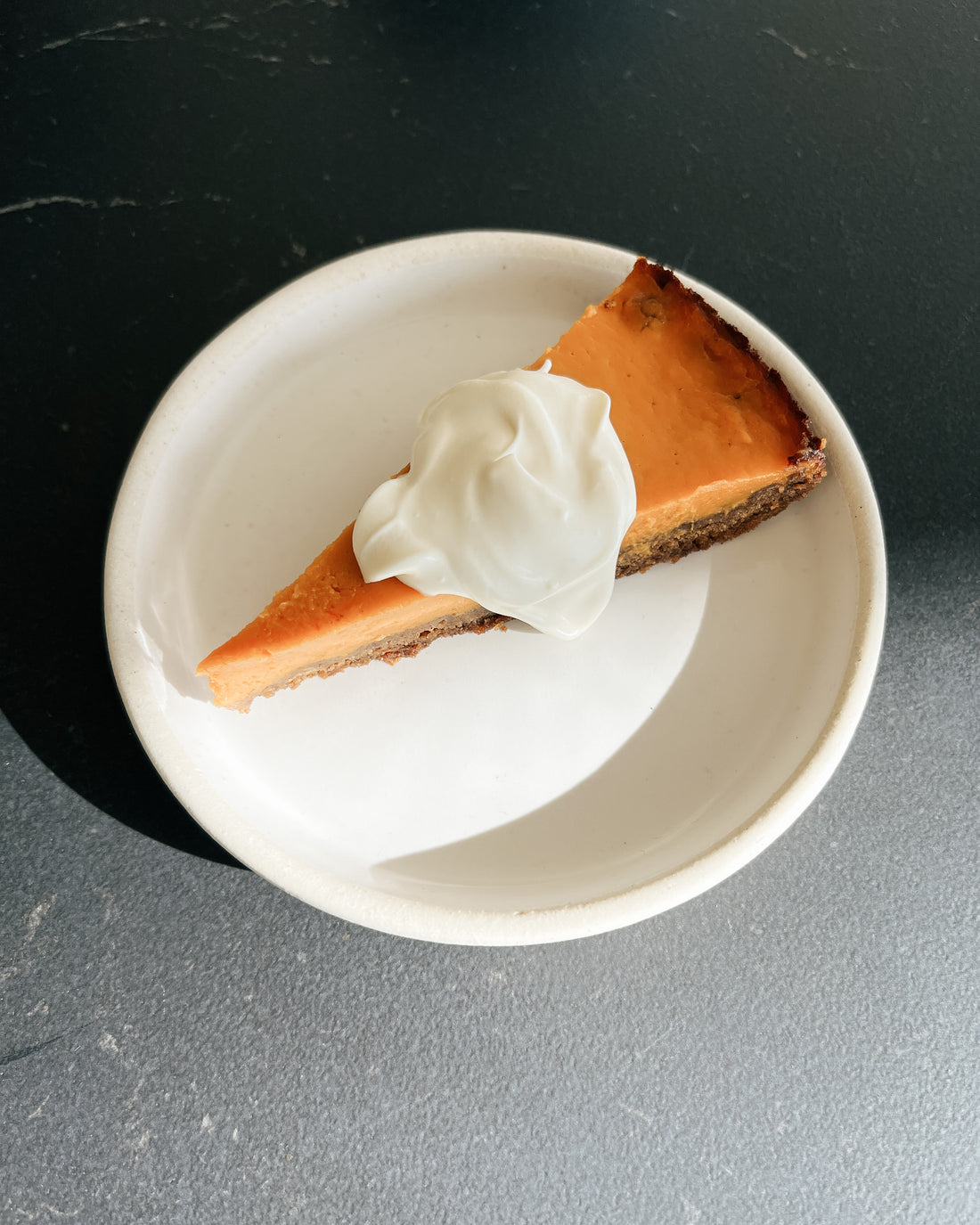 maple pumpkin pie and mascarpone maple cream
