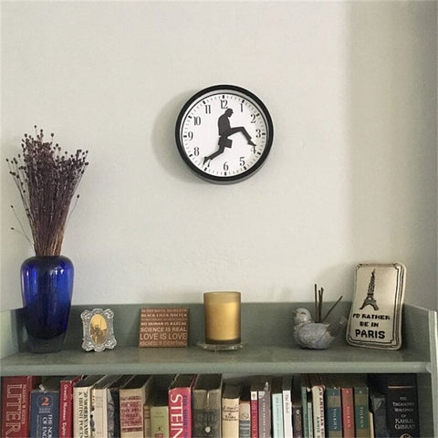 British Comedy Inspired Ministry Of Silly Walk Wall Clock Comedian Home Decor Novelty Wall Watch Funny Mute Clock Home Decor
