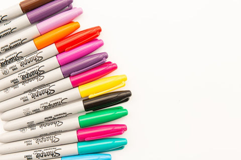 different colors of markers 