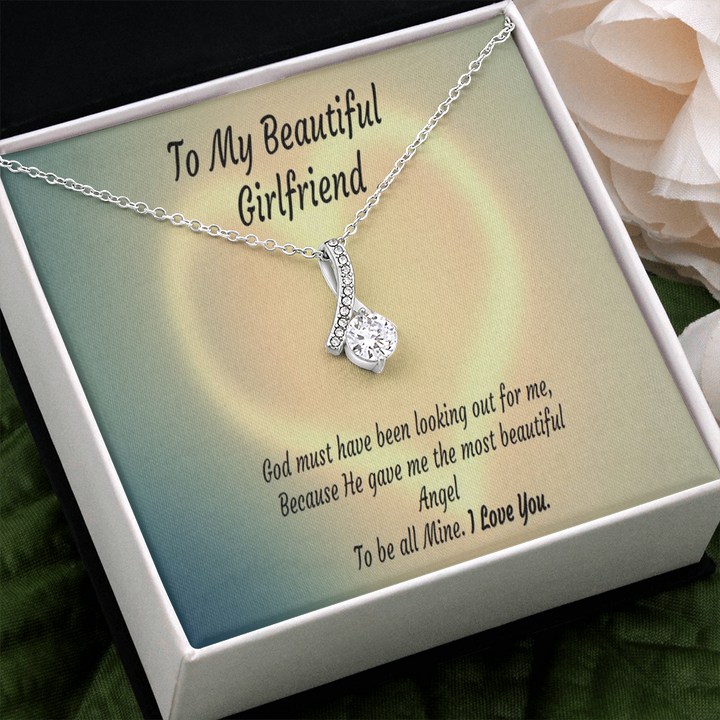 beautiful necklace for girlfriend