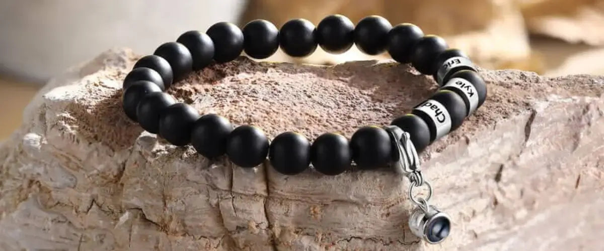 Black Bead Bracelet: Spiritual Meaning & Traditions (Facts)  Black beaded  bracelets, Black beads, Bracelets with meaning