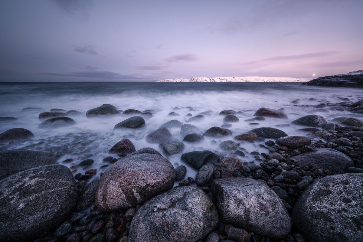 Slow shutter example of the Laowa 10mm Wide Angle on a beach at dusk