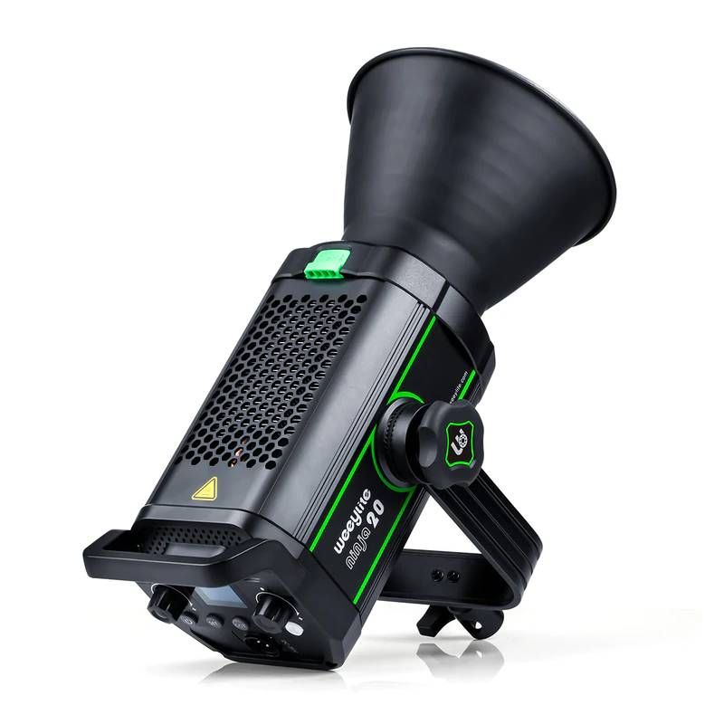 Weeylite RB08P RGB Pocket Sized LED Light - Kamera Express