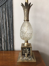 Load image into Gallery viewer, pair of vintage Hollywood Regency pineapple lamps.
