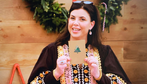 Kirstie Allsopp with an iris folding Christmas tree card