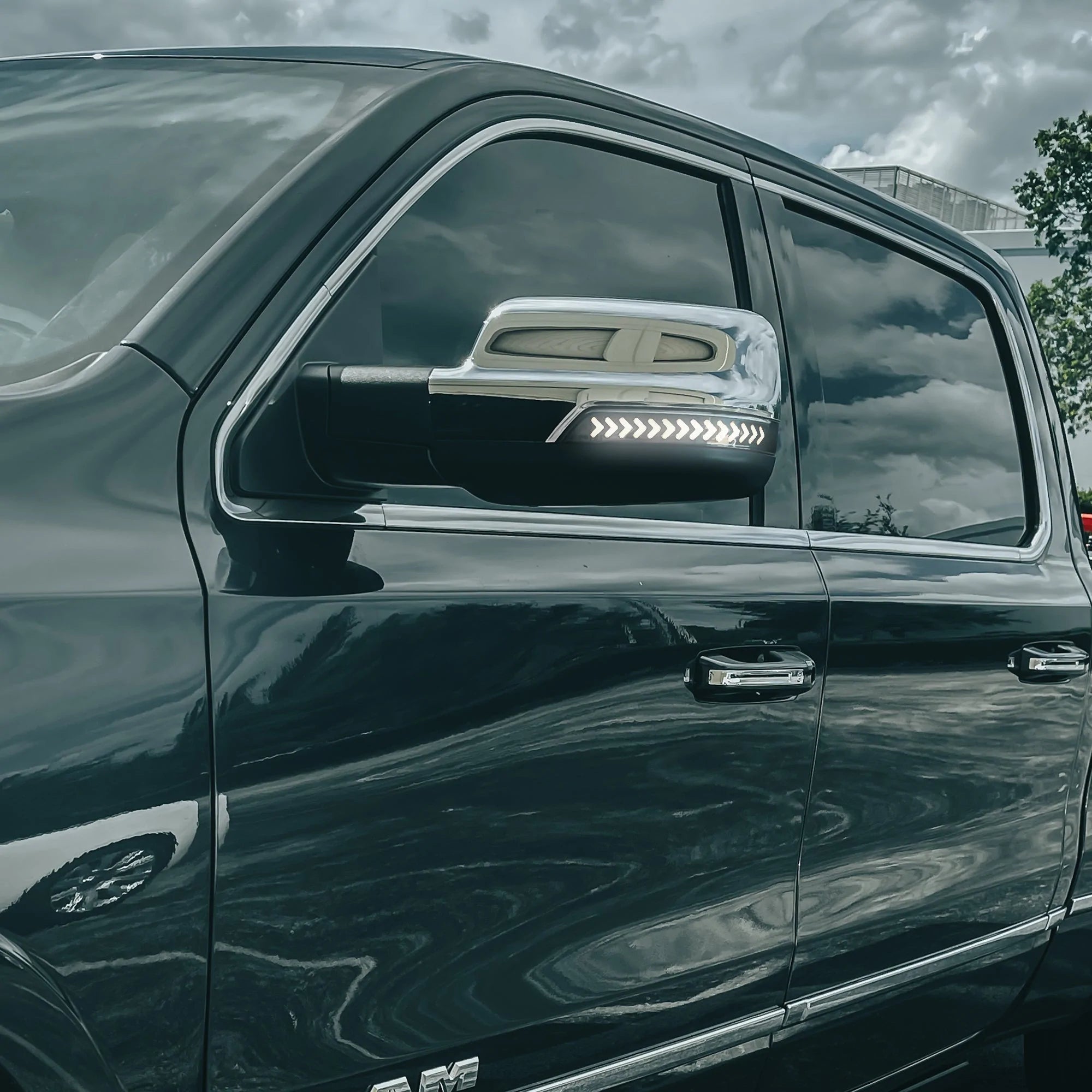 RECON's Buyer's Guide for Ford LED Puddle Lights GoRECON