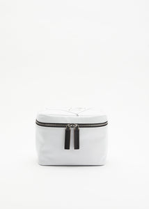 Pili And Bianca Beauty Case | White | Plan C