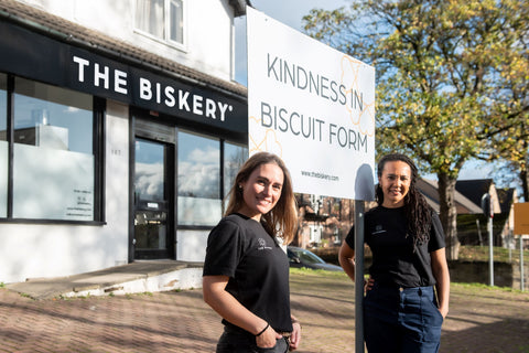 co-founders Saskia and Lisa outside of The Biskery