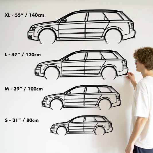 Audi A4 Avant (Facelift 2004) phantomschwarz-met. Werbemodell