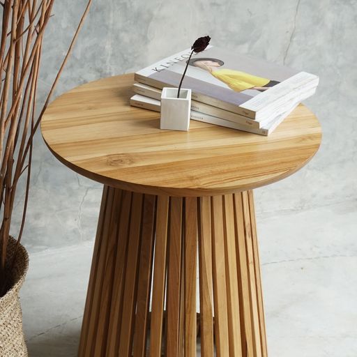 Cape Cod End Table
