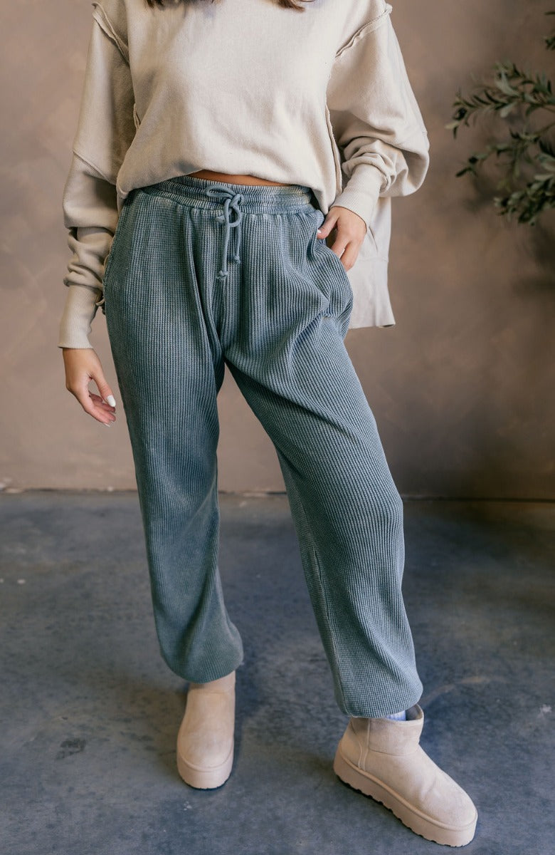 Dip It Flow Wide-Leg Pants