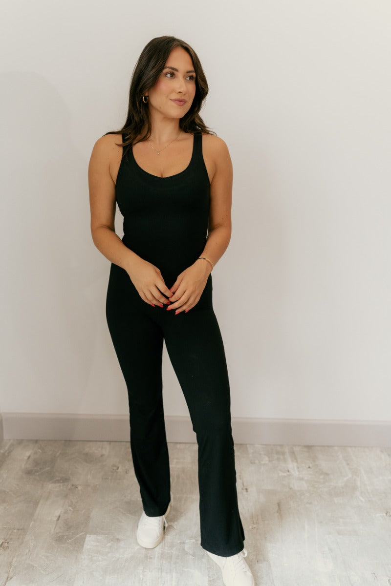 I'm 5'2 and a size 32H – I found an  jumpsuit that makes my