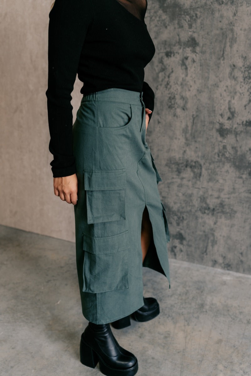 Get In The Groove Pants  Dark Green and Navy Pants – LIZARD THICKET