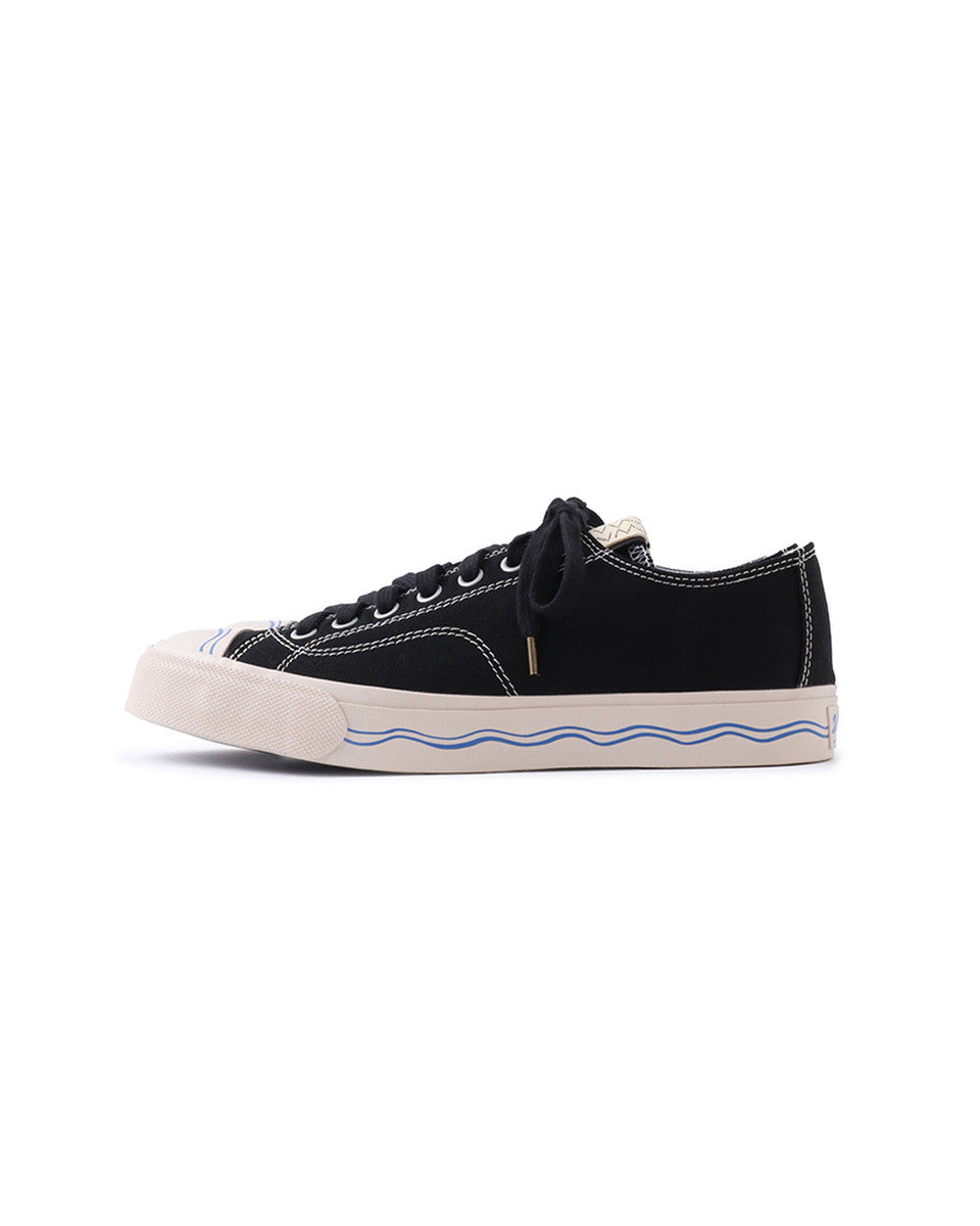 Shop Visvim Seeger Low Sneakers In Black