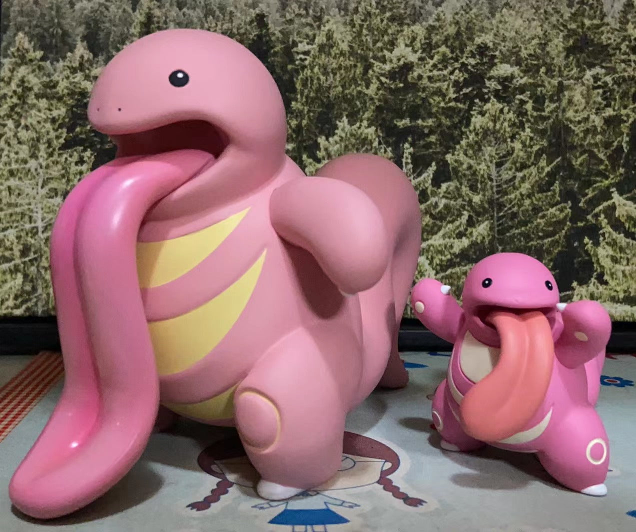 Lickitung figure hot sale