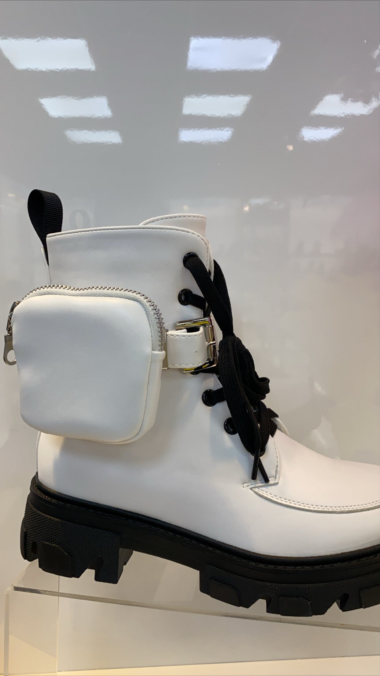 Khloe boots wit – shoesbyarmel