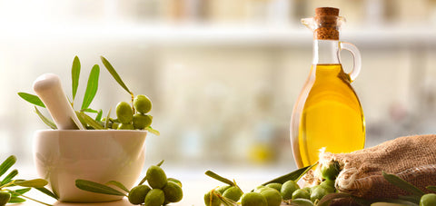 Olive Oil for Skin: Benefits & Use of Olive Oil on Face