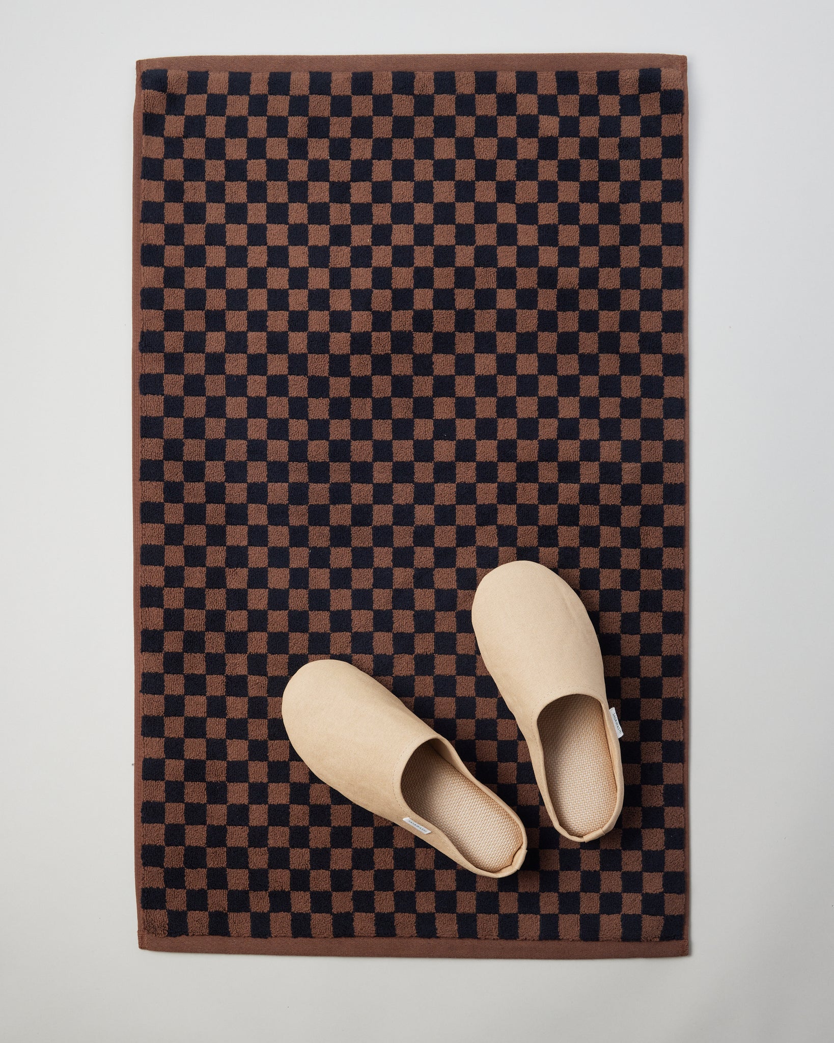 Brown and Black Checkered Towels – GOOD FRIEND