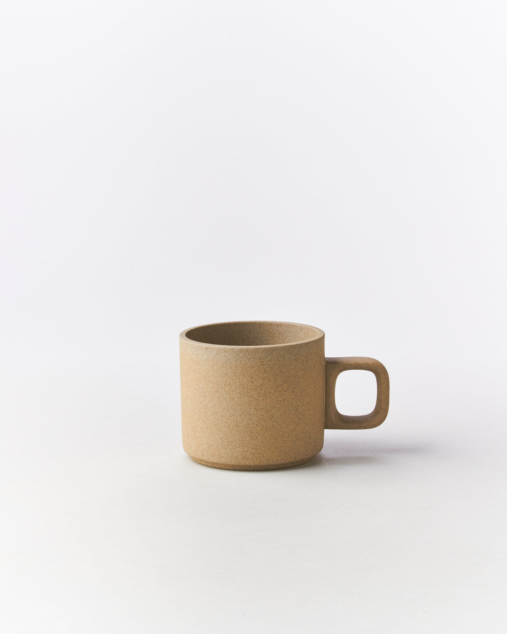 Trendy Ceramic Mug – Decluttered Homes