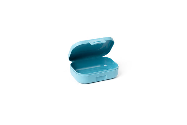 Amuse kleine Snackbox hellblau für Kekse und Obst | Waya