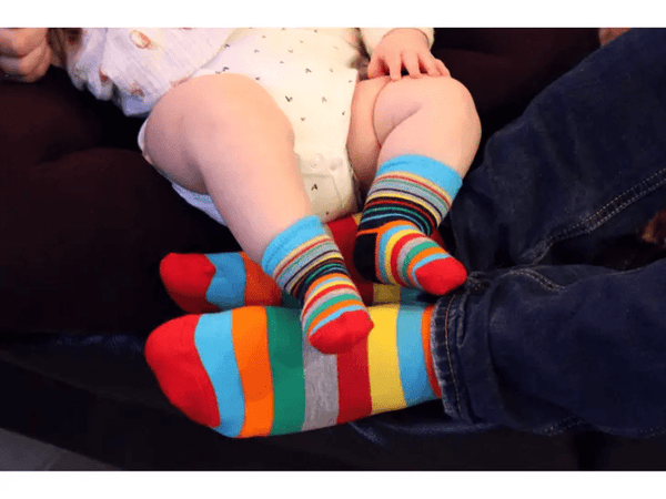 Cucamelon - Geschenk für frische Väter - Vater-Kind Socken | Waya
