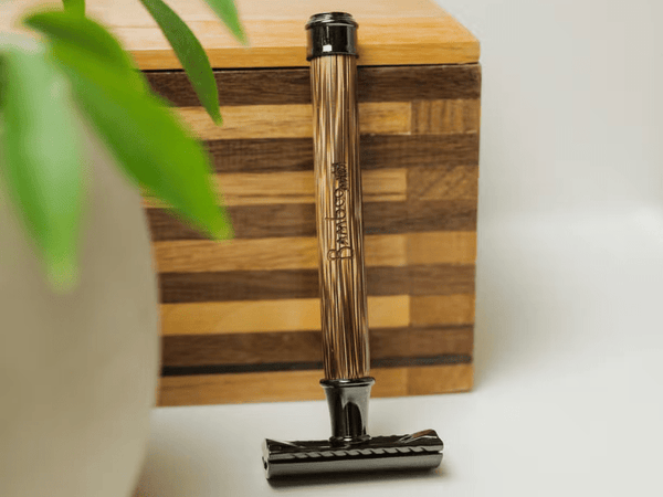 Bamboo Switch - Rasierhobel mit Bambusgriff
