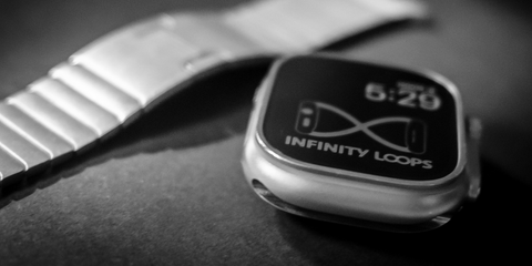 Apple Watch Ultra Titanium Band | eSim | Infinity Loops