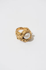The Statement Extraordinaire Pearl Ring