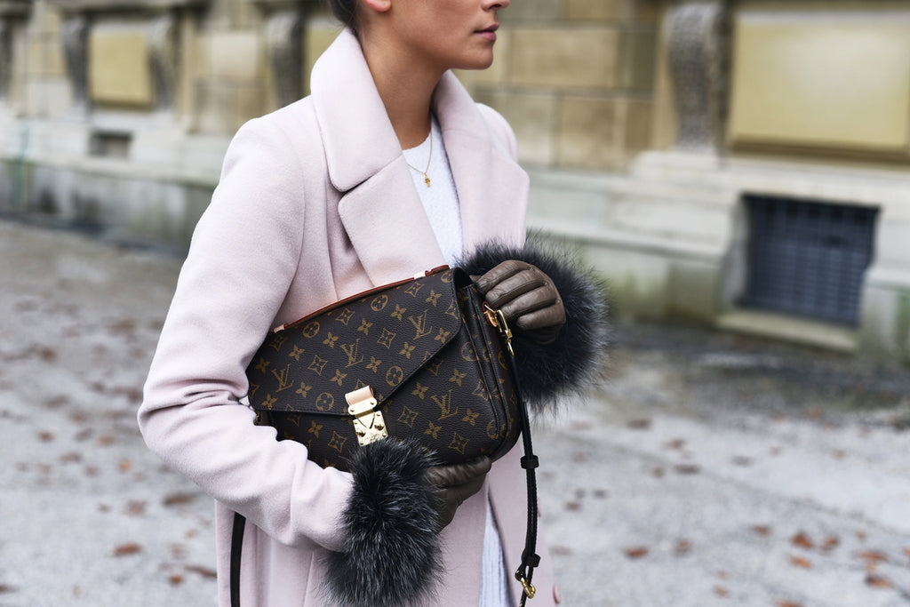 Malena Haas: What I Fit In My Louis Vuitton Pochette Metis