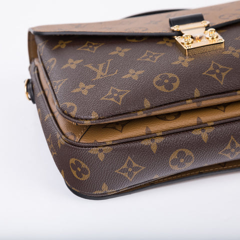 Louis Vuitton - Pochette Metis - Reverse Monogram Canvas | Bagista