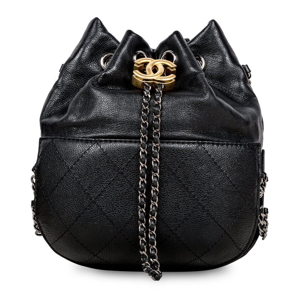 chanel gabrielle bucket bag