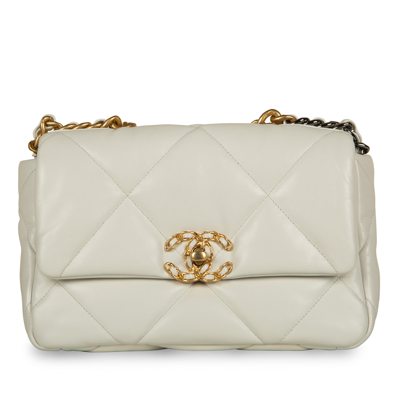 Handbag Review Medium Chanel 19  The Teacher Diva a Dallas Fashion Blog  featuring Beauty  Lifestyle