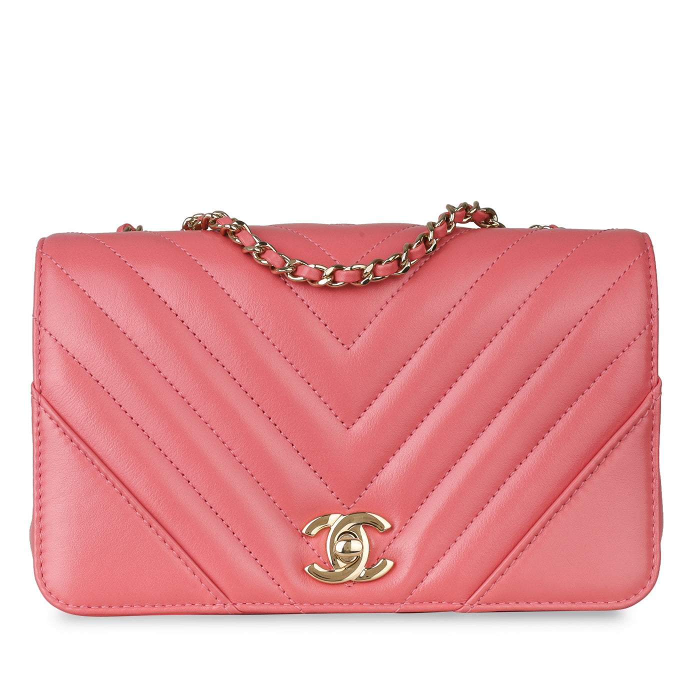 chanel pink chevron bag