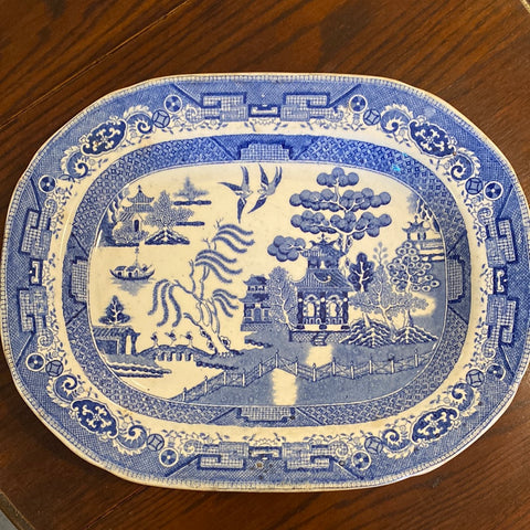 Blue Willow Plate – McIntosh Cottage Antiques