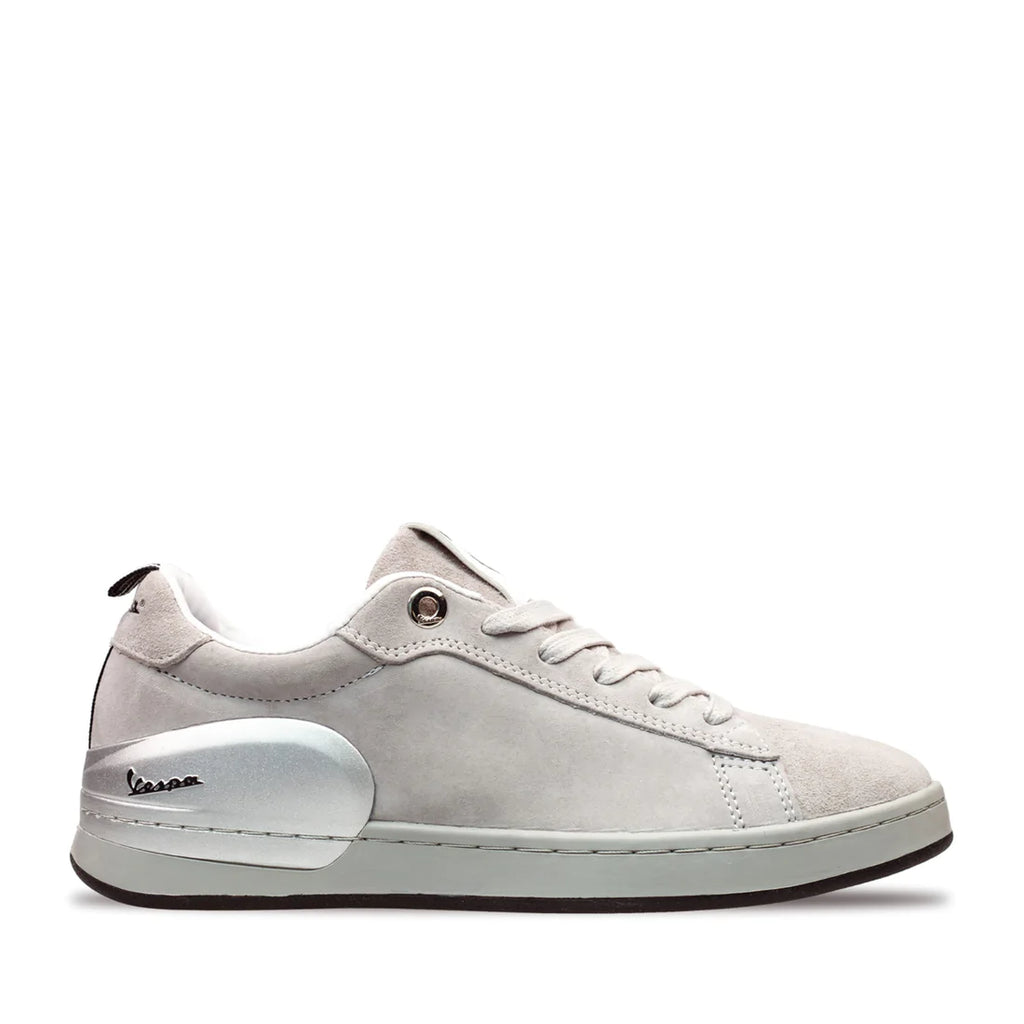 Vespa Freccia Sneakers at Saga Retail Store