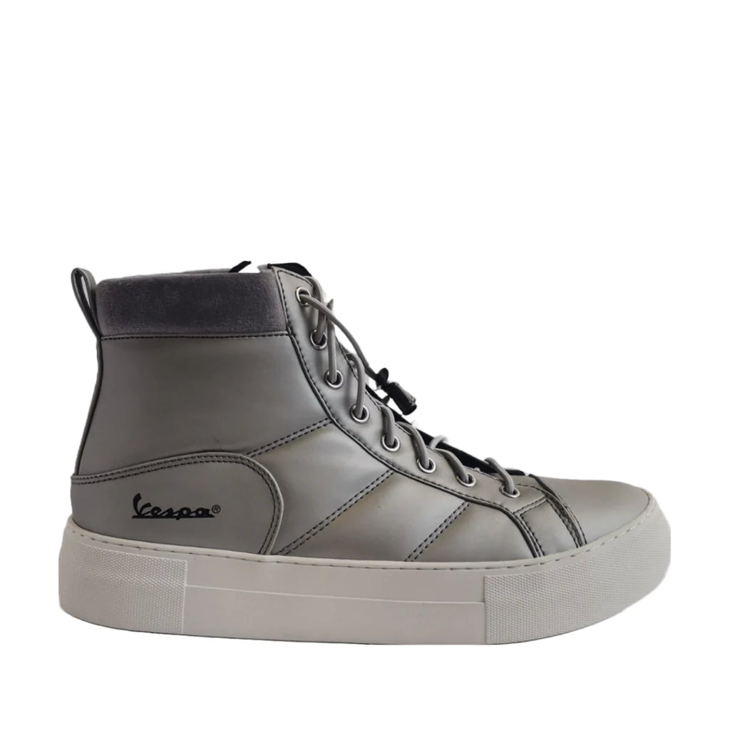 Vespa Touring Sneakers at Saga Retail Store