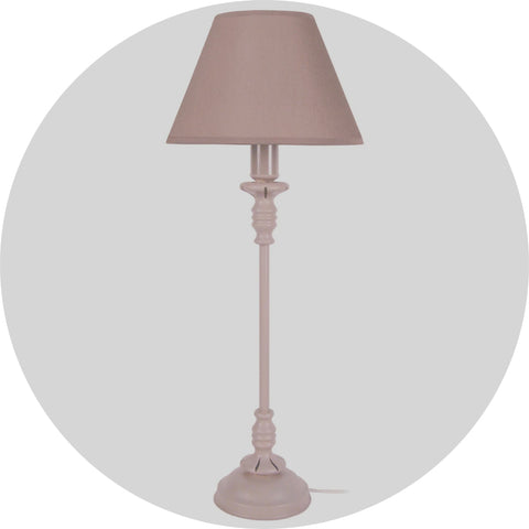 Une lampe de chevet vintage de couleur taupe